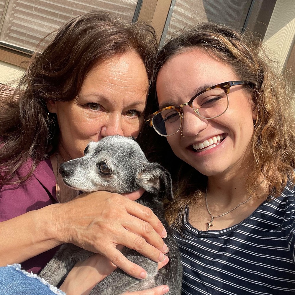 Meet your Posher, Emma
